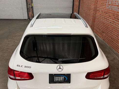 Used 2019 Mercedes-Benz GLC 300 GLC300 image 17
