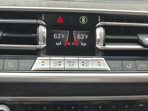 Used 2020 BMW X7 xDrive40i w/ Premium Package AWD/4WD image 35