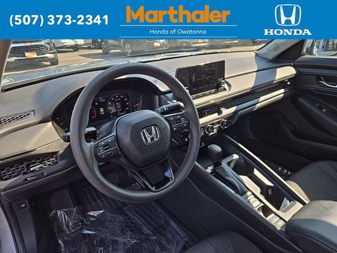 Used 2023 Honda Accord EX image 11