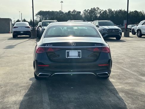 New 2026 Mercedes-Benz E 350 4MATIC Sedan image 6
