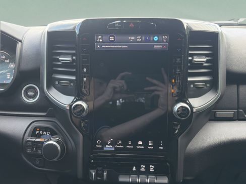 New 2026 RAM 1500 Big Horn AWD/4WD image 15