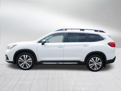 Used 2022 Subaru Ascent Touring AWD/4WD image 4