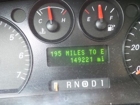 Used 2006 Ford Taurus SE FWD image 15