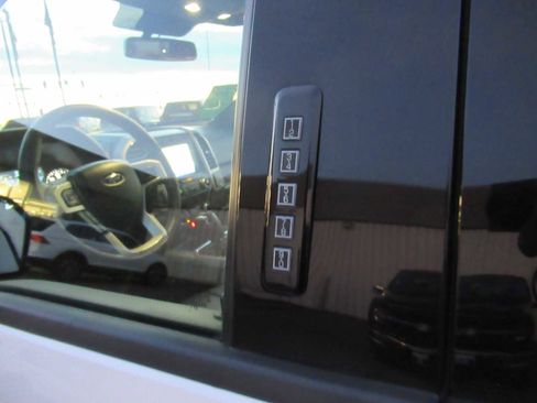 Used 2019 Ford F150 Lariat w/ Equipment Group 502A Luxury image 22