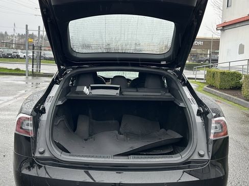 Used 2020 Tesla Model S Long Range Plus image 17