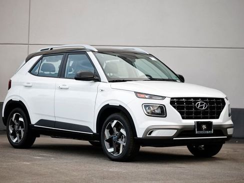 New 2026 Hyundai Venue SEL image 1