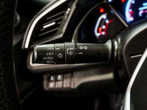 Used 2021 Honda Civic Sport image 17