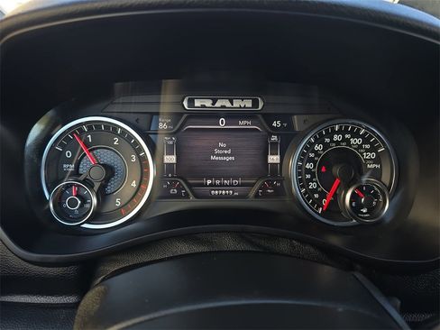 Used 2022 RAM 2500 Big Horn w/ Level A Equipment Group image 17