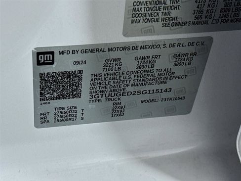 Certified 2025 GMC Sierra 1500 Denali w/ Denali Reserve Package AWD/4WD image 33