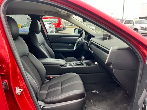 Used 2025 MAZDA CX-50 AWD 2.5 S w/ Preferred Package image 18