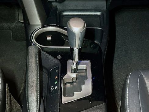 Used 2016 Toyota RAV4 Limited image 14