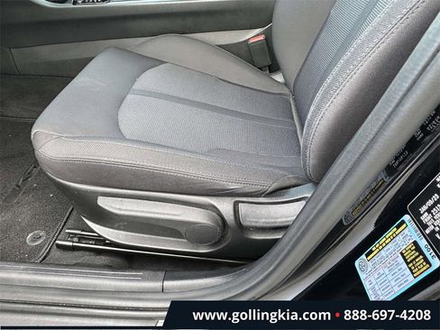 Used 2023 Kia K5 LXS image 16