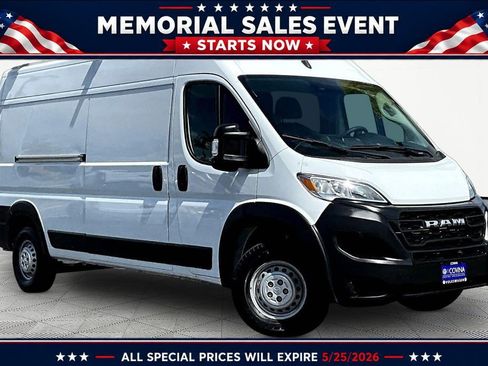 Used 2024 RAM ProMaster 2500 FWD image 1