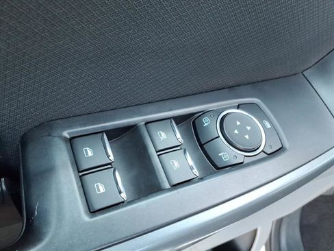 Used 2023 Ford F150 XLT image 10