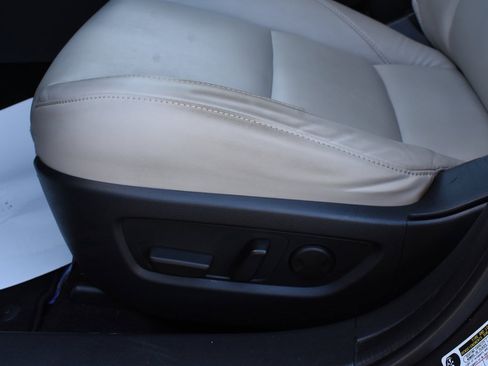 Used 2023 MAZDA CX-30 AWD 2.5 S w/ Preferred Package image 16