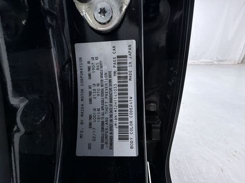 Used 2017 MAZDA MAZDA3 Grand Touring w/ Premium Equipment Package FWD image 25