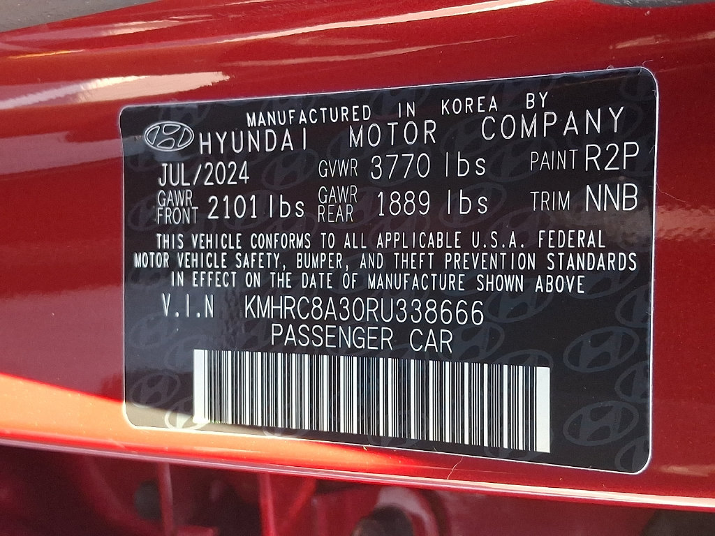 Used 2024 Hyundai Venue Limited FWD image 27