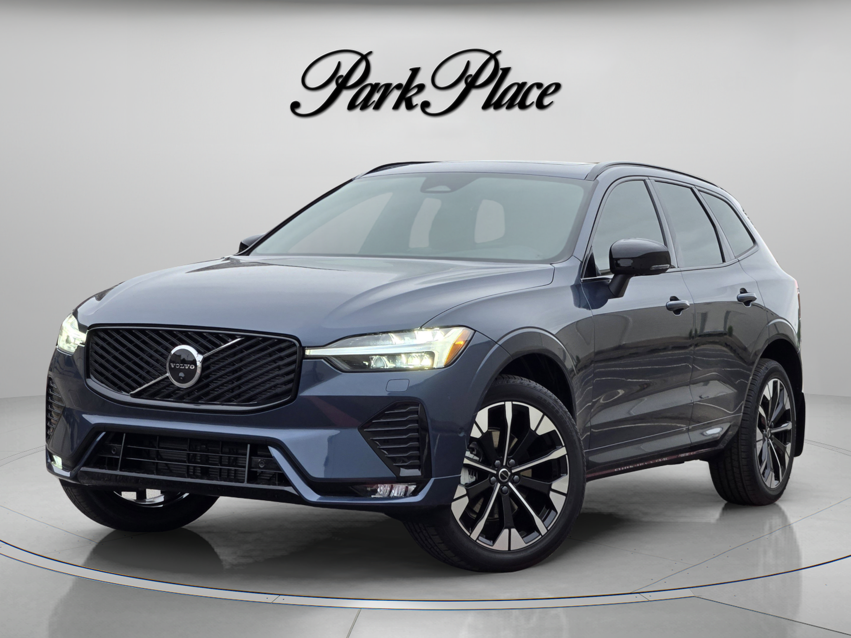 Used 2026 Volvo XC60 B5 Plus w/ Protection Package Premier AWD/4WD image 1