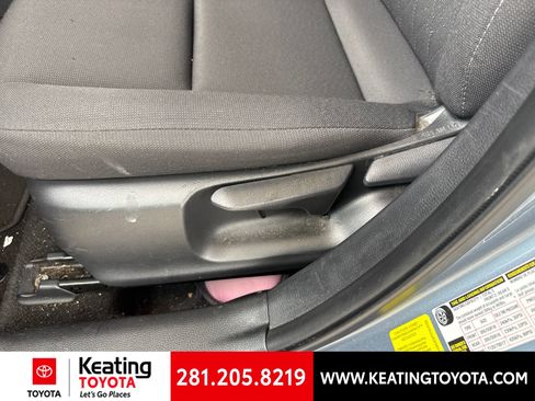 Used 2023 Toyota Corolla LE FWD image 13