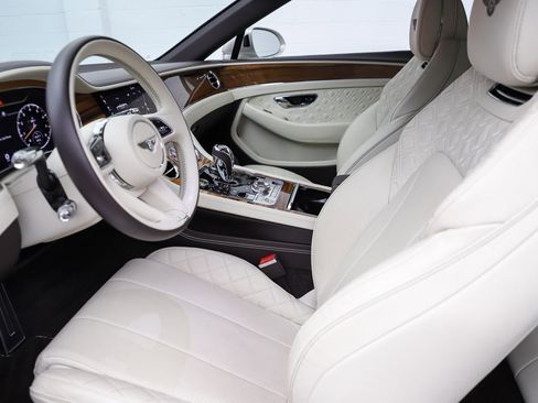 Used 2022 Bentley Continental GT AWD/4WD image 34