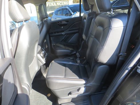 Used 2023 Lincoln Aviator AWD w/ Premium Package image 25