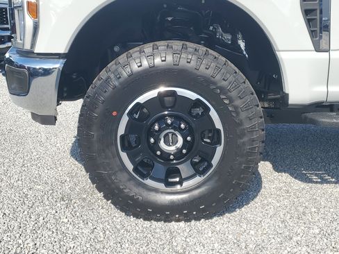 New 2026 Ford F250 XLT w/ Tremor Off-Road Package AWD/4WD image 6