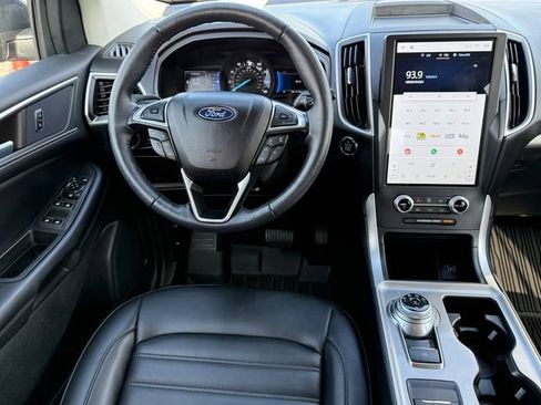Certified 2023 Ford Edge SEL w/ Convenience Package AWD/4WD image 8