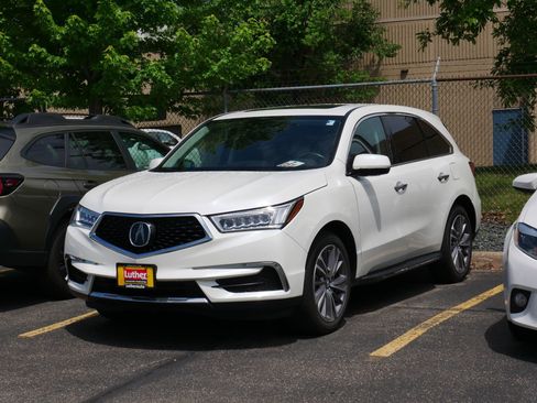 Used 2018 Acura MDX SH-AWD w/ Technology Package image 3
