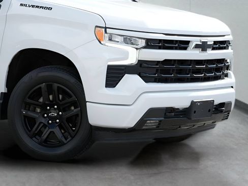 Used 2024 Chevrolet Silverado 1500 RST w/ Protection Package AWD/4WD image 3