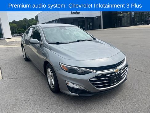 Used 2023 Chevrolet Malibu LT FWD image 3