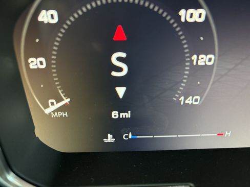 New 2026 GMC Sierra 2500 AT4 w/ AT4 Premium Plus Package image 17