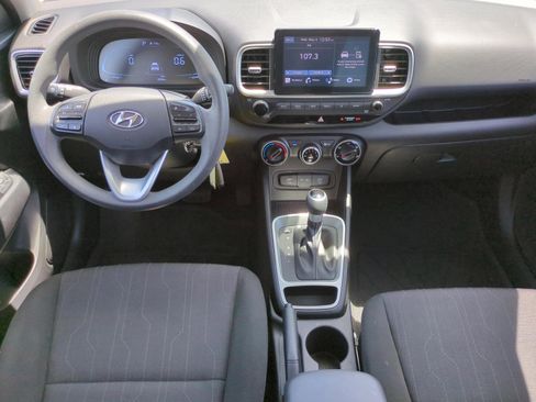 Certified 2023 Hyundai Venue SE FWD image 19