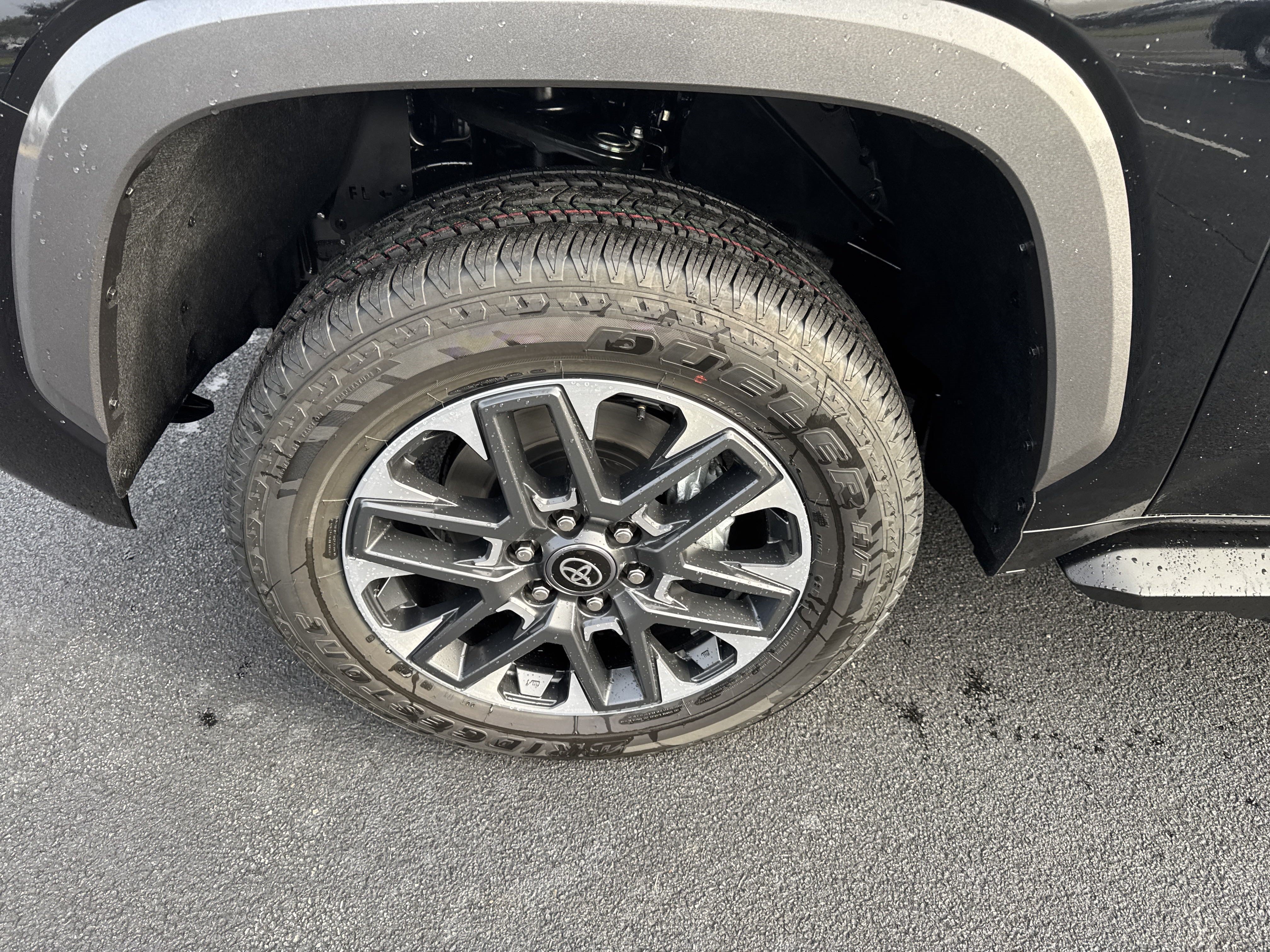 New 2025 Toyota Tundra Limited AWD/4WD image 9