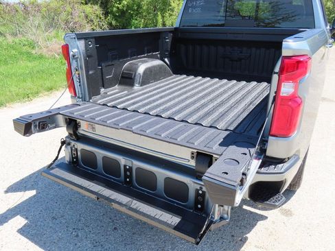 New 2026 Chevrolet Silverado 1500 High Country AWD/4WD image 22
