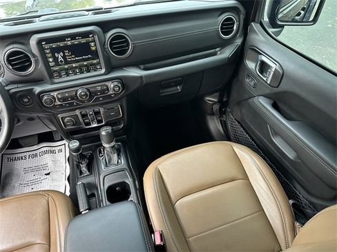 Used 2023 Jeep Wrangler Unlimited Sahara w/ Cold Weather Group image 17