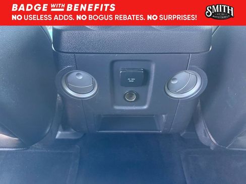 Used 2015 Ford F250 Lariat w/ Lariat Ultimate Package image 12