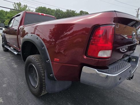 Used 2016 RAM 3500 Tradesman w/ Chrome Appearance Group AWD/4WD image 9