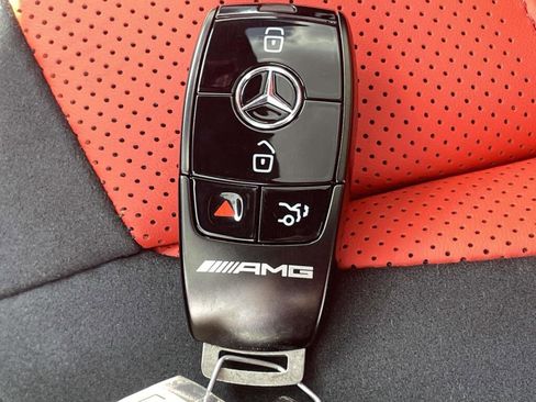 New 2026 Mercedes-Benz GLE 53 AMG 4MATIC Coupe image 4