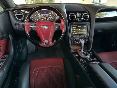 Used 2015 Bentley Continental GT V8 S image 38