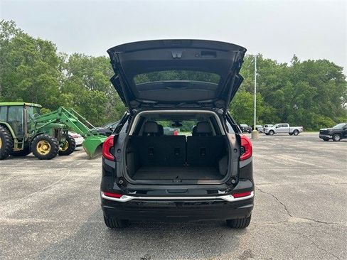 Used 2023 GMC Terrain Denali image 15