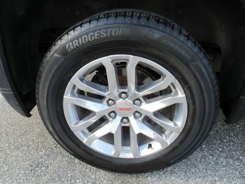 Used 2019 GMC Sierra 1500 SLT w/ SLT Premium Plus Package AWD/4WD image 7