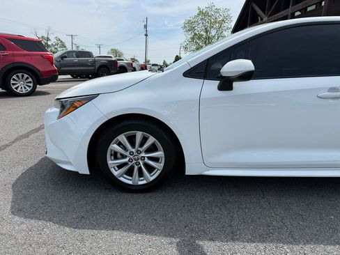 Used 2023 Toyota Corolla LE w/ LE Convenience Package FWD image 33