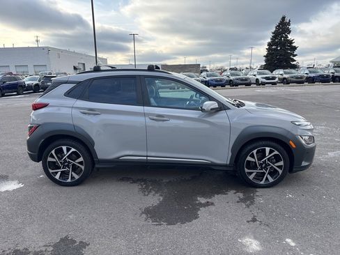 Used 2023 Hyundai Kona Limited image 2