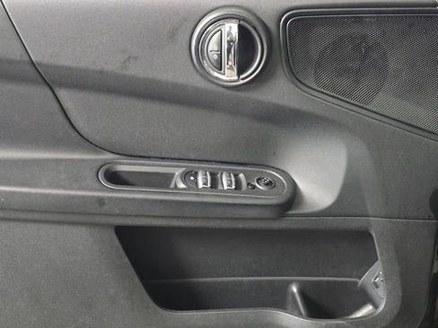 Used 2019 MINI Cooper Countryman image 11