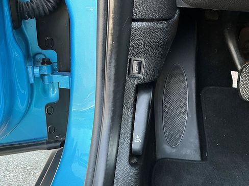 Used 2017 MINI Cooper 2-Door Hardtop FWD image 14
