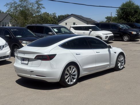 Used 2020 Tesla Model 3 Standard Range Plus RWD image 4