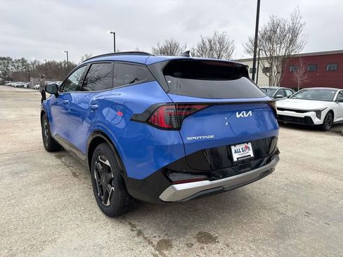New 2026 Kia Sportage SX FWD image 8