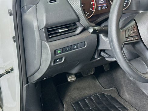 Used 2025 Nissan Sentra S image 16