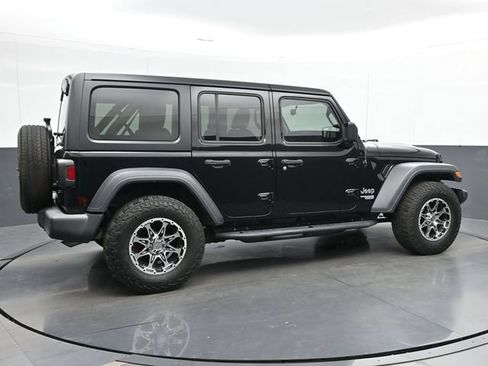 Used 2018 Jeep Wrangler Unlimited Sport S AWD/4WD image 8