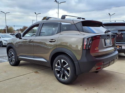 New 2026 Nissan Kicks SV w/ SV Premium Package image 8